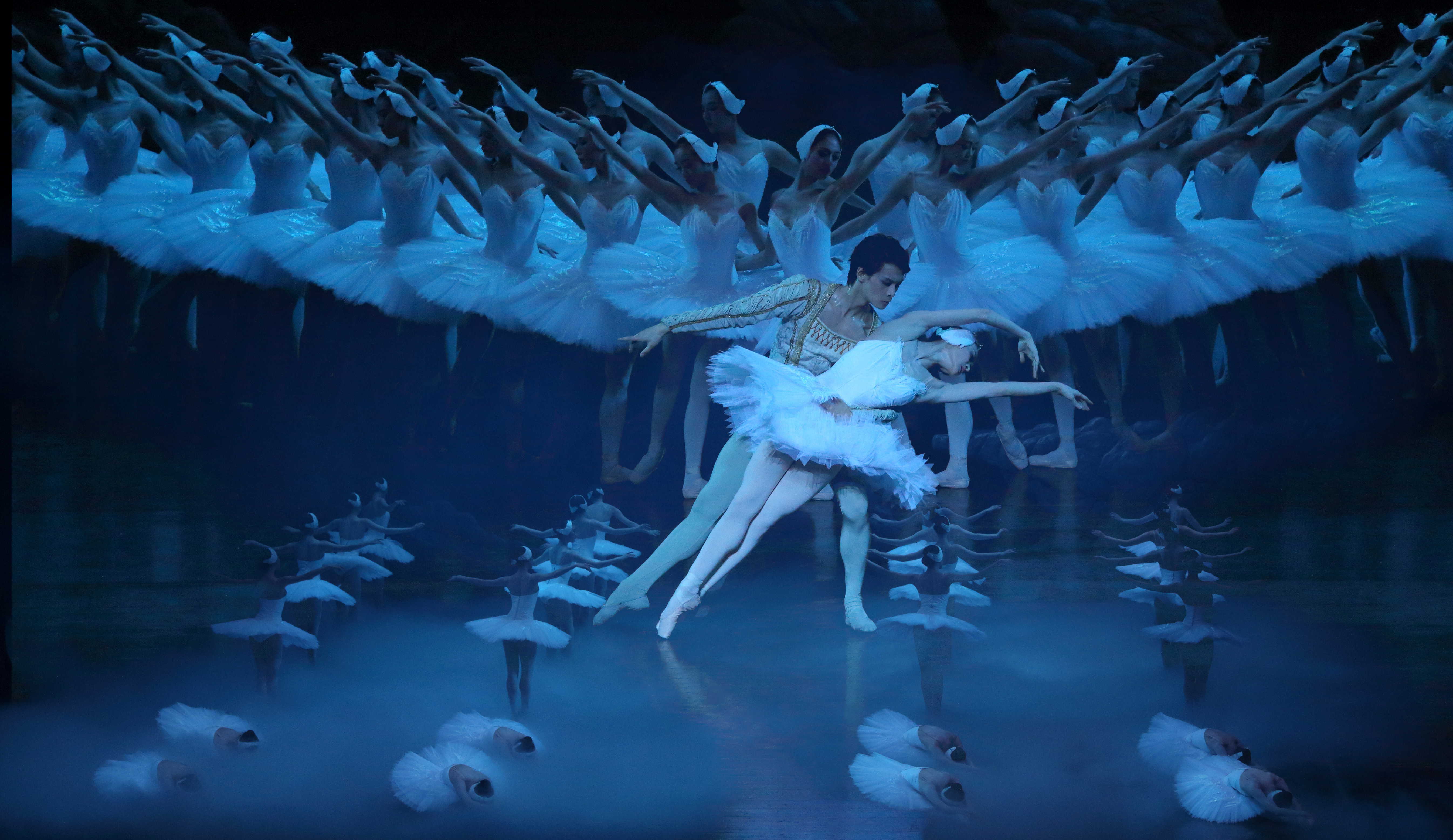 Buy Shanghai Ballet: Swan Lake Grand Version Stage Tickets Shanghai.