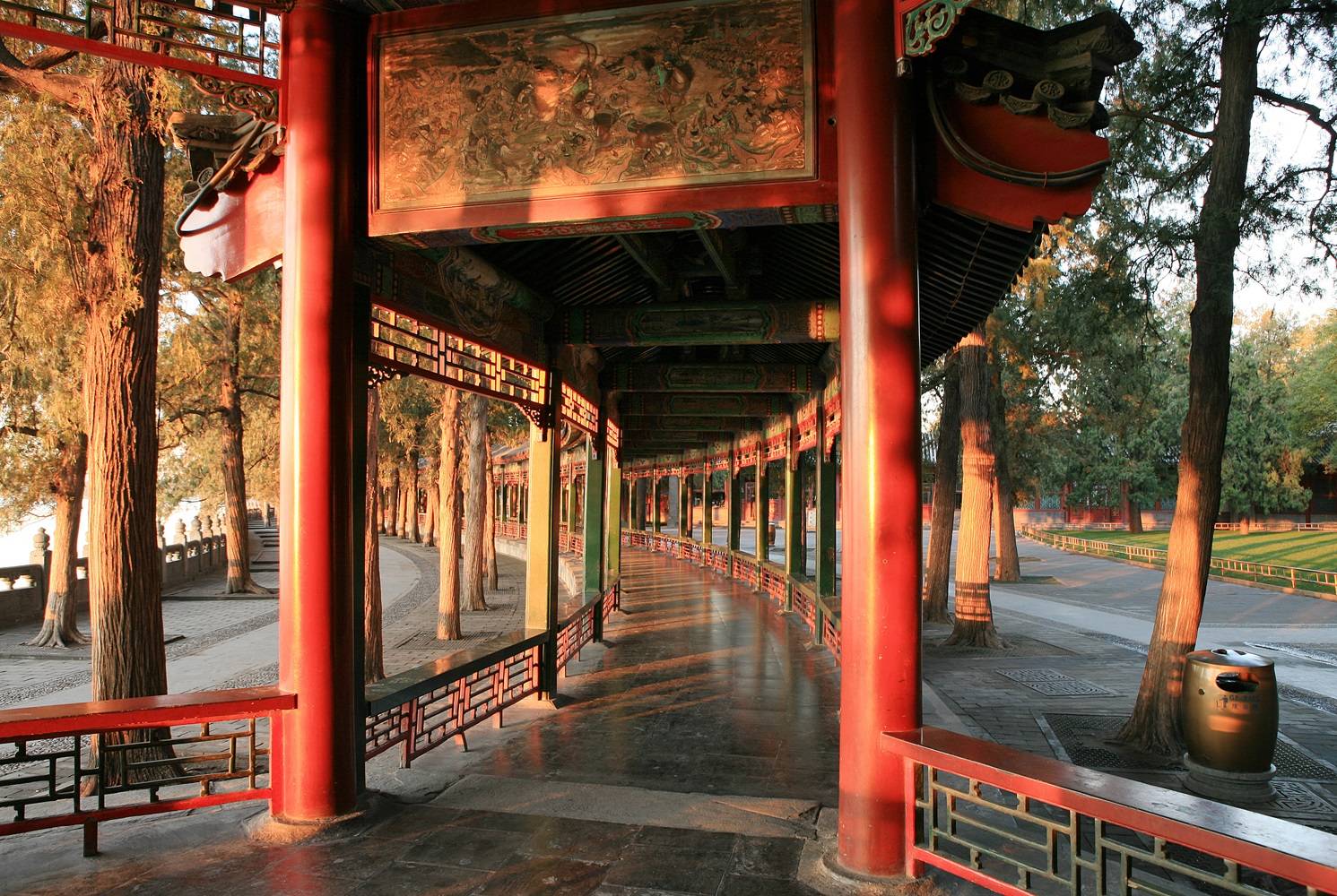 Beijing Summer Palace — Best Imperial Garden Stock Photo - Alamy