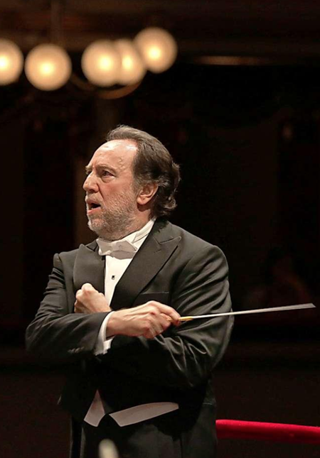 Lucerne Festival in Shanghai Riccardo Chailly and Lucerne Festival Orchestra