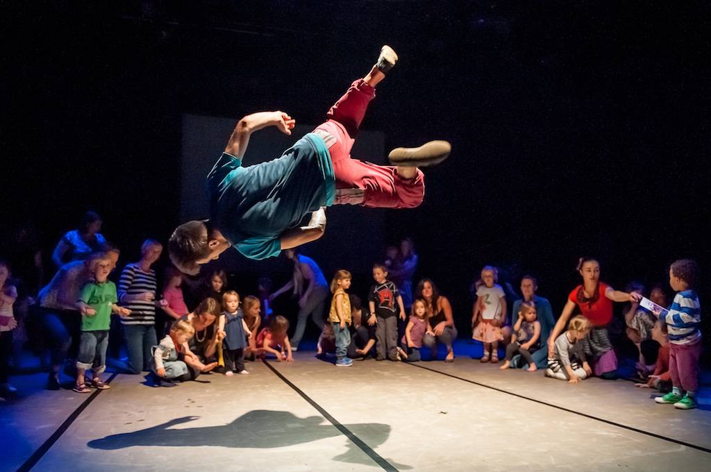 英国亲子环球热舞剧场派对《跳舞吧!宝贝》