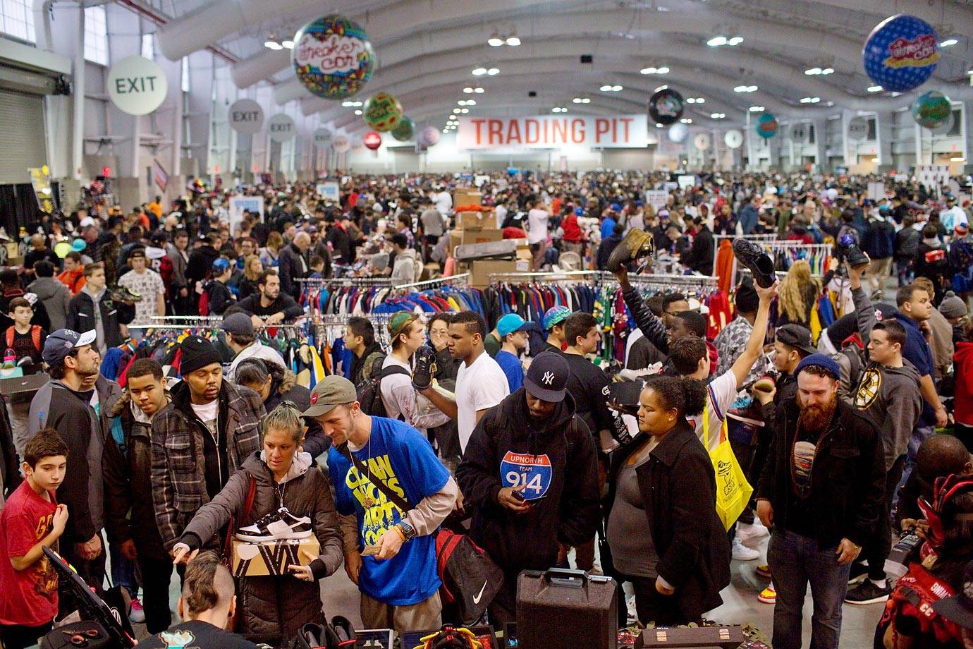 sneaker con ticket prices