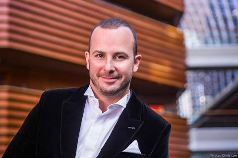 New York MET Orchestra will tour with Yannick. - Yannick Nézet-Séguin - Canadian Conductor & Pianist