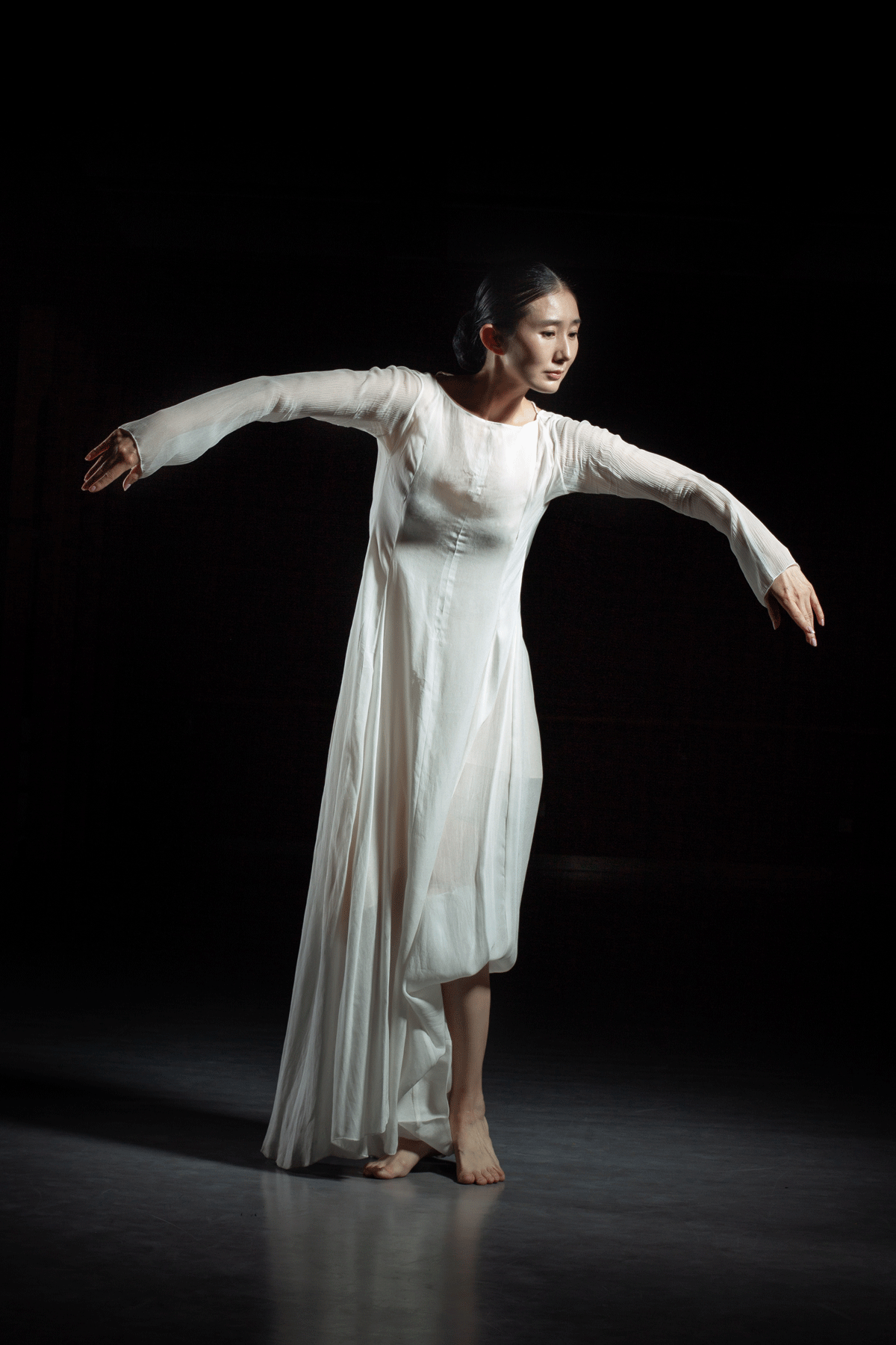 Buy Jin Haiying Dance Company: VOID Stage Tickets in Shanghai