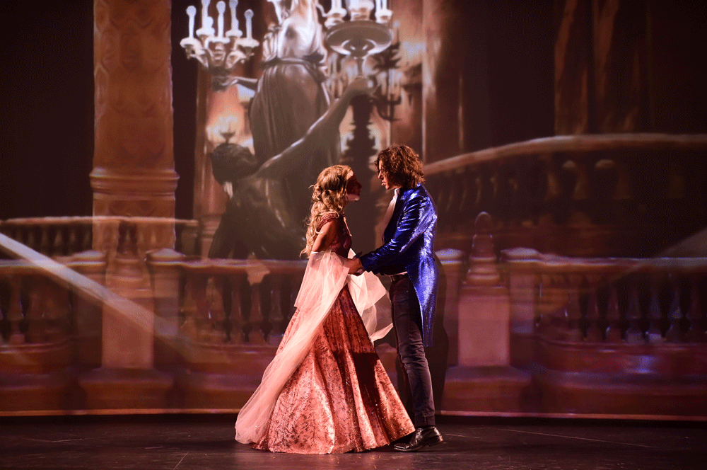 Le Rouge Et Le Noir Ballet Billetterie Buy French Musical: Le Rouge et le Noir - L'opéra rock Stage Tickets in