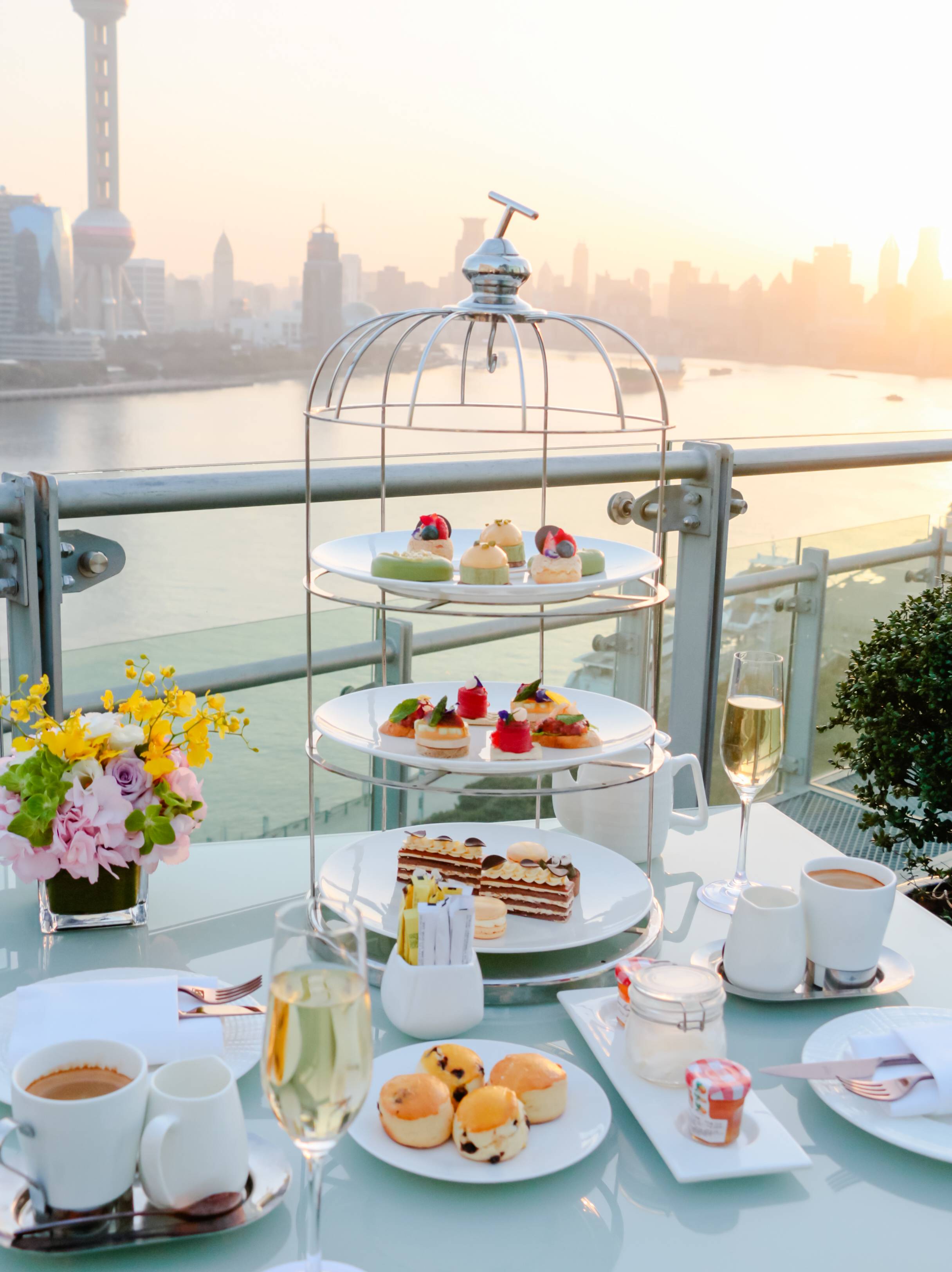 [24% OFF] Rooftop River View Afternoon Tea @ TOPS Roof Bar