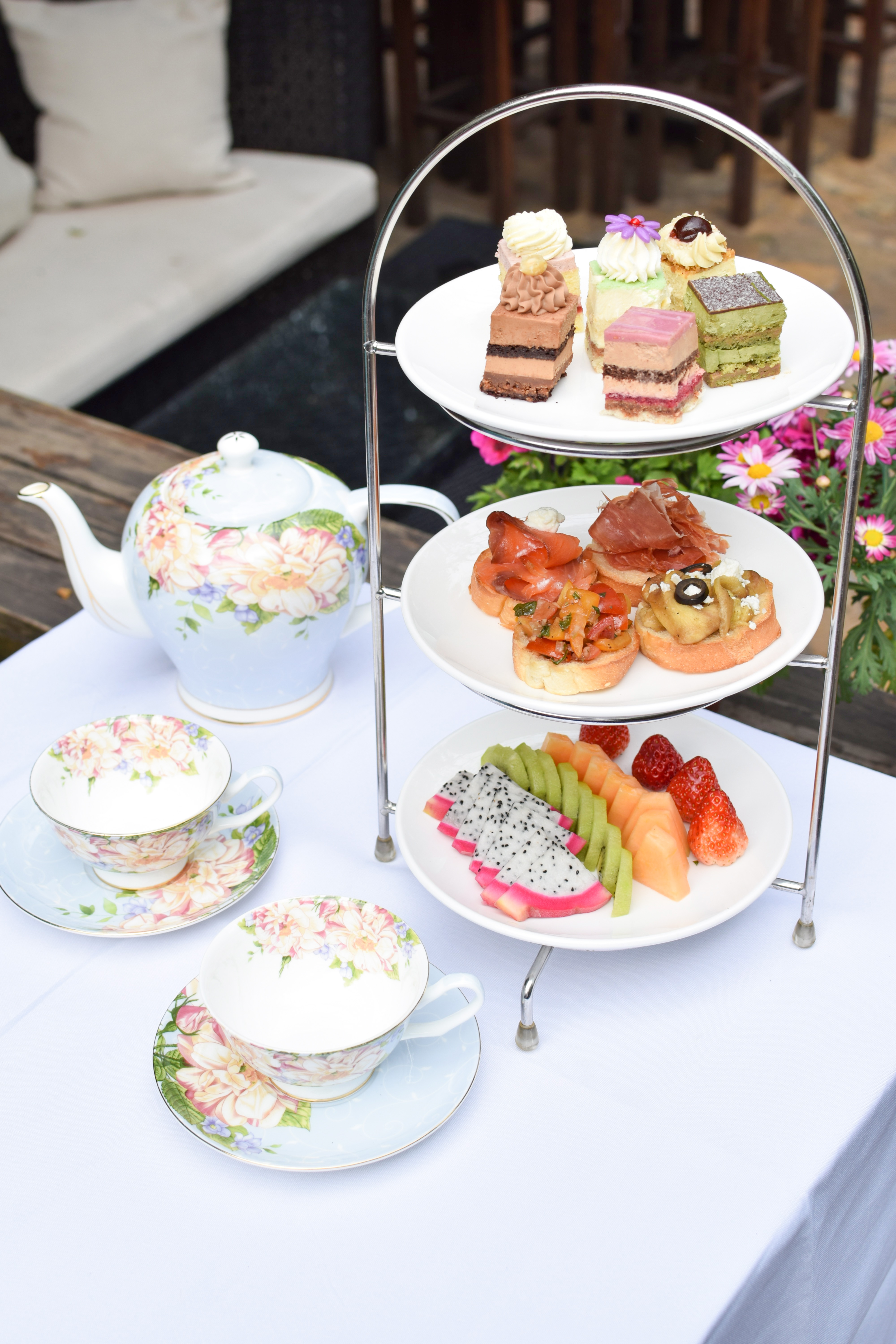 [44% OFF] Garden Afternoon Tea @ Cotton's (Anting Road)