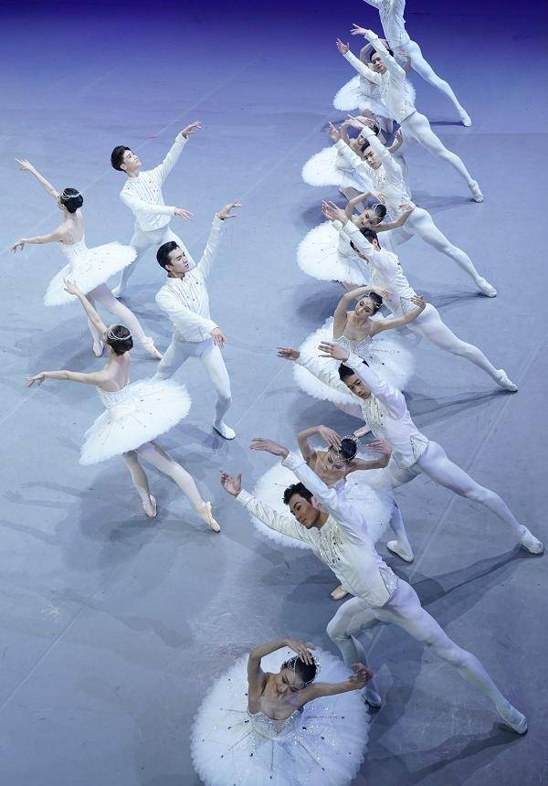 World Ballet Classic 'Jewels'