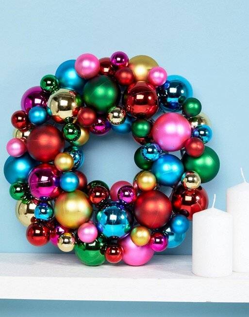 Craft'd Shanghai - Make a Christmas Bauble Wreath