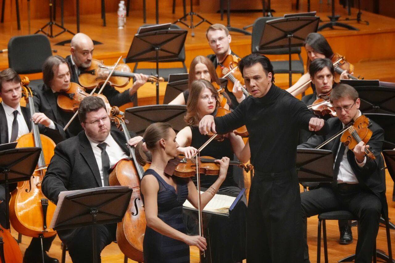 Teodor Currentzis & The musicAeterna Orchestra