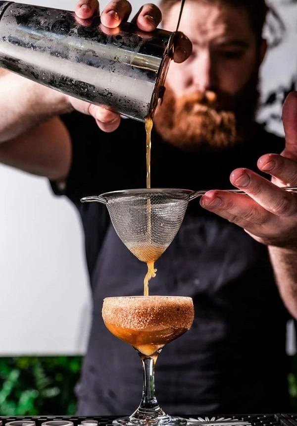 Beyond the Bar: An Exclusive Mixology Workshop & Weekend Social